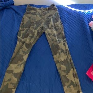 High-rise camo jeans